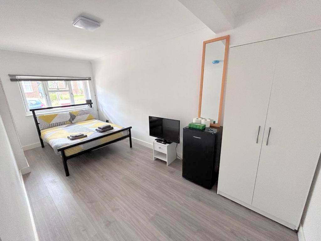 New Florence Rooms Mitcham Luaran gambar